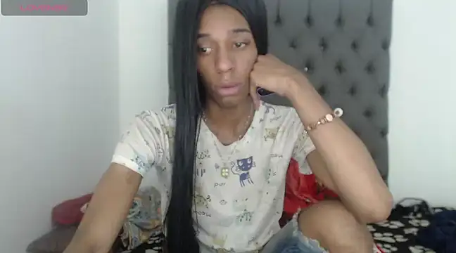 lucianadolll online show from 22, 3, 2025