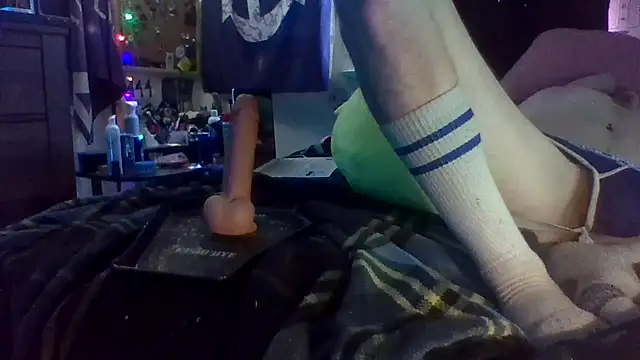 Snapshot of ATwinkie chatting on 10, 1, 2025 ATwinkie online show from 10, 1, 2025