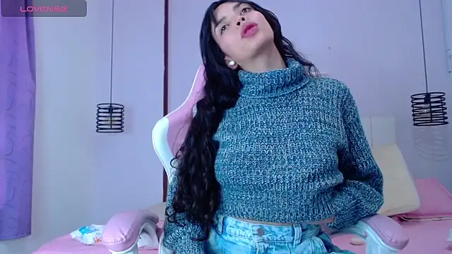 Snapshot of dholcee chatting on 12, 12, 2024 dholcee online show from 12, 12, 2024