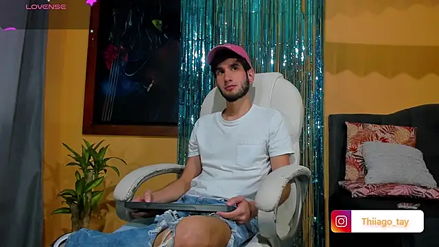 Thhiago tay online show from 8, 12, 2024