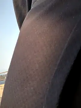 sunny69blackdick online show from 2, 2, 2025