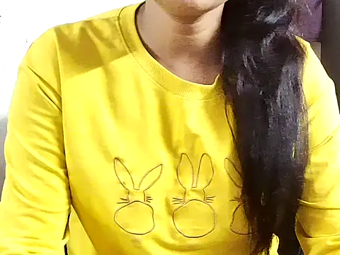 Snapshot of samosa73 chatting on 5, 12, 2025 samosa73 online show from 5, 12, 2025