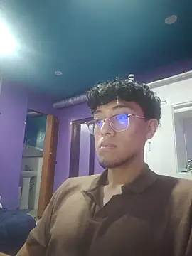 Snapshot of Fabpingon chatting on 17, 9, 2025 Fabpingon online show from 17, 9, 2025