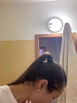 Snapshot of MiraMiss chatting on 18, 1, 2026 MiraMiss online show from 18, 1, 2026