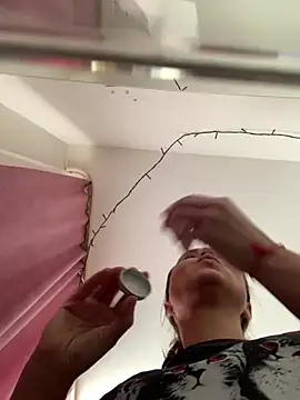 Snapshot of MiraMiss chatting on 8, 2, 2026 MiraMiss online show from 8, 2, 2026