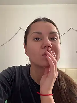 Snapshot of MiraMiss chatting on 12, 2, 2026 MiraMiss online show from 12, 2, 2026