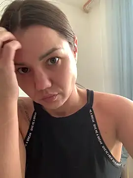 Snapshot of MiraMiss chatting on 1, 3, 2026 MiraMiss online show from 1, 3, 2026