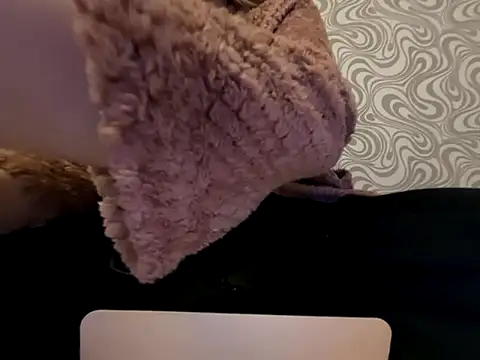 Snapshot of bunnyamy chatting on 20, 11, 2025 bunnyamy online show from 20, 11, 2025