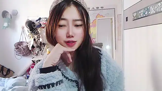 Cherie-xinxin01 online show from 6, 12, 2024