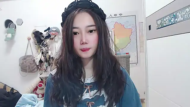 Cherie-xinxin01 online show from 6, 12, 2024