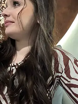 VixenAmour online show from 24, 1, 2025