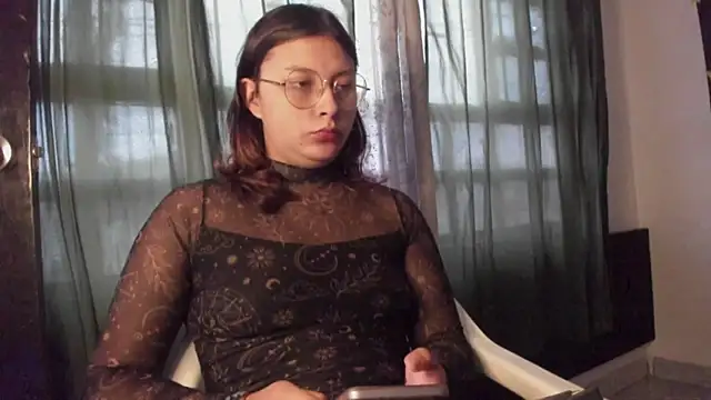 Noellesable online show from 12, 11, 2025