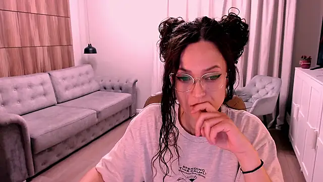 Amazingeyes88 online show from 16, 6, 2026