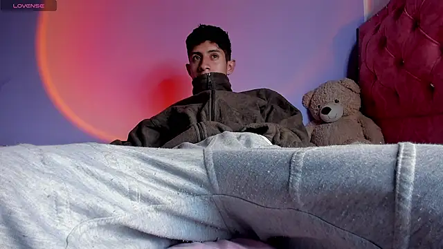 Snapshot of BIG_cockpether chatting on 25, 9, 2025 BIG cockpether online show from 25, 9, 2025