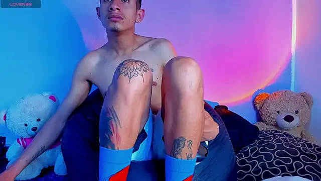 Snapshot of BIG_cockpether chatting on 19, 10, 2025 BIG cockpether online show from 19, 10, 2025