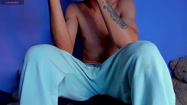 Snapshot of BIG_cockpether chatting on 3, 11, 2025 BIG cockpether online show from 3, 11, 2025