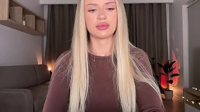 Snapshot of Julia_RL chatting on 1, 10, 2025 Julia RL online show from 1, 10, 2025