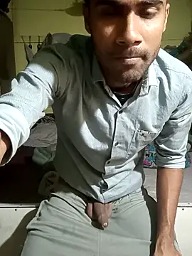 Skinny Bigass 23 online show from 1, 4, 2026