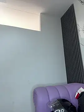 Aaliyah Salma online show from 29, 4, 2026