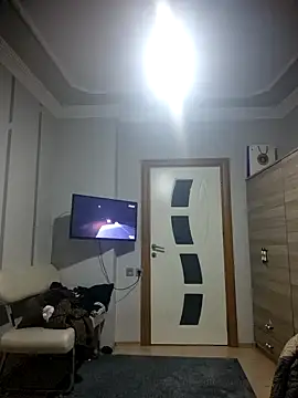 SUSELLAM1 online show from 24, 2, 2025