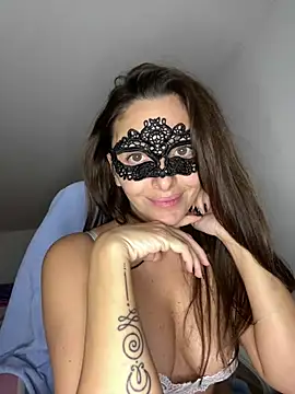 Snapshot of LeMagique- chatting on 18, 12, 2024 LeMagique- online show from 18, 12, 2024