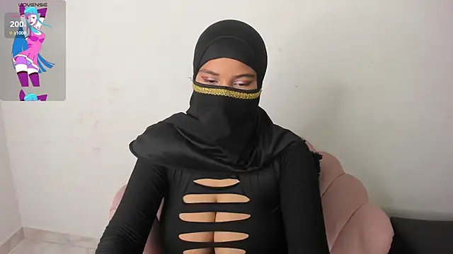 Snapshot of malek_hamdi chatting on 1, 12, 2024 malek hamdi online show from 1, 12, 2024