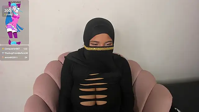 Snapshot of malek_hamdi chatting on 1, 12, 2024 malek hamdi online show from 1, 12, 2024