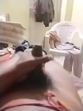 Snapshot of Muscular02 chatting on 18, 2, 2025 Muscular02 online show from 18, 2, 2025