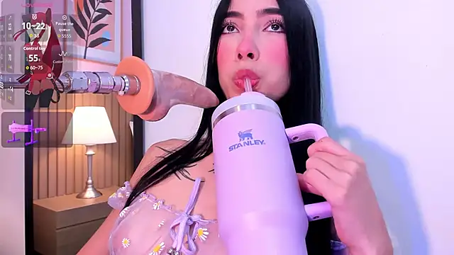 sexy mich 18 online show from 7, 3, 2026