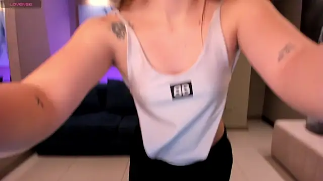 AlinaKravitz online show from 16, 3, 2025