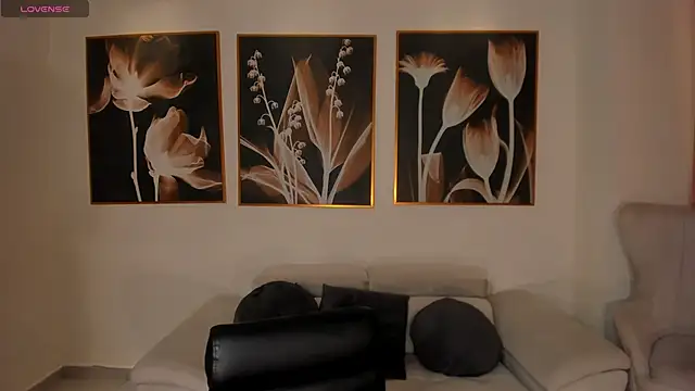 AlinaKravitz online show from 28, 3, 2026