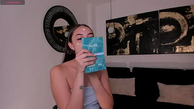 KaiaFerreira online show from 15, 2, 2026