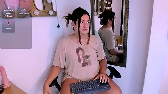 Snapshot of Valery_Maravilla_ chatting on 27, 1, 2025 Valery Maravilla online show from 27, 1, 2025