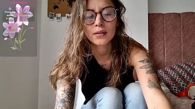 Emmy petit online show from 6, 2, 2026