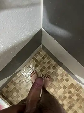 Snapshot of mylovetr1 chatting on 4, 2, 2025 mylovetr1 online show from 4, 2, 2025