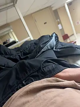 Snapshot of Shipmate-boricua chatting on 11, 3, 2025 Shipmate-boricua online show from 11, 3, 2025