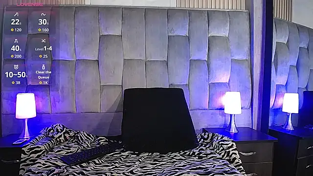 honney dark online show from 11, 11, 2025