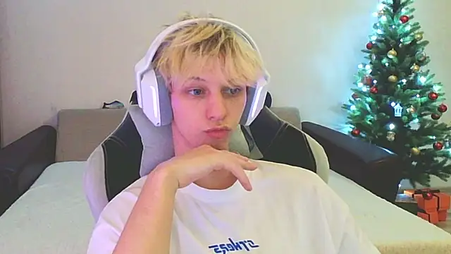 Ostin meow online show from 8, 1, 2025