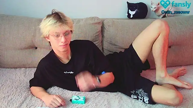 Ostin meow online show from 12, 2, 2025