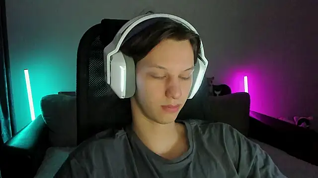 Ostin meow online show from 8, 2, 2026