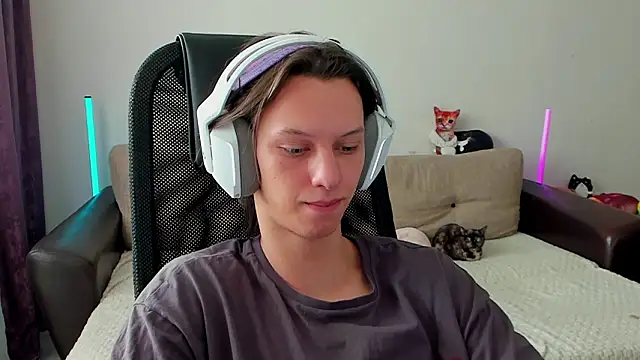 Ostin meow online show from 21, 2, 2026