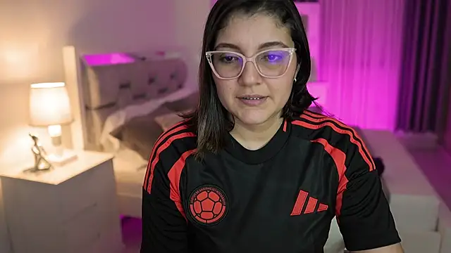 Camilaa bueno online show from 22, 12, 2024