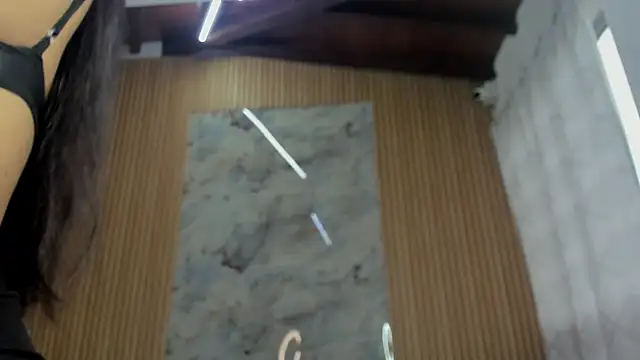 Any topless online show from 2, 12, 2025