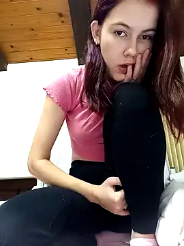 ella grays online show from 19, 12, 2024