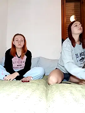 ella grays online show from 20, 11, 2025