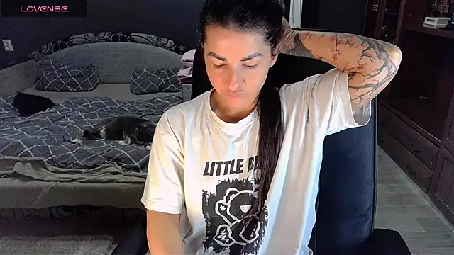 Aria Dl online show from 23, 1, 2025