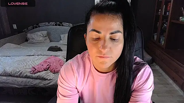 Aria Dl online show from 22, 11, 2025