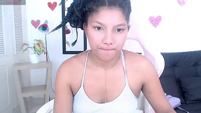 elly willis online show from 31, 12, 2024