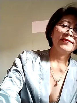 Snapshot of Baby-tits2024 chatting on 20, 9, 2025 Baby-tits2024 online show from 20, 9, 2025