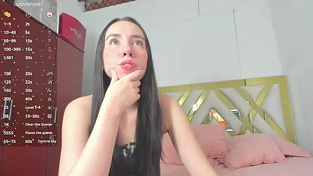 Snapshot of rousee_yareldss chatting on 8, 2, 2025 rousee yareldss online show from 8, 2, 2025